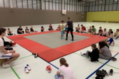 Foto-16.02.19-18-43-48-300x225-1